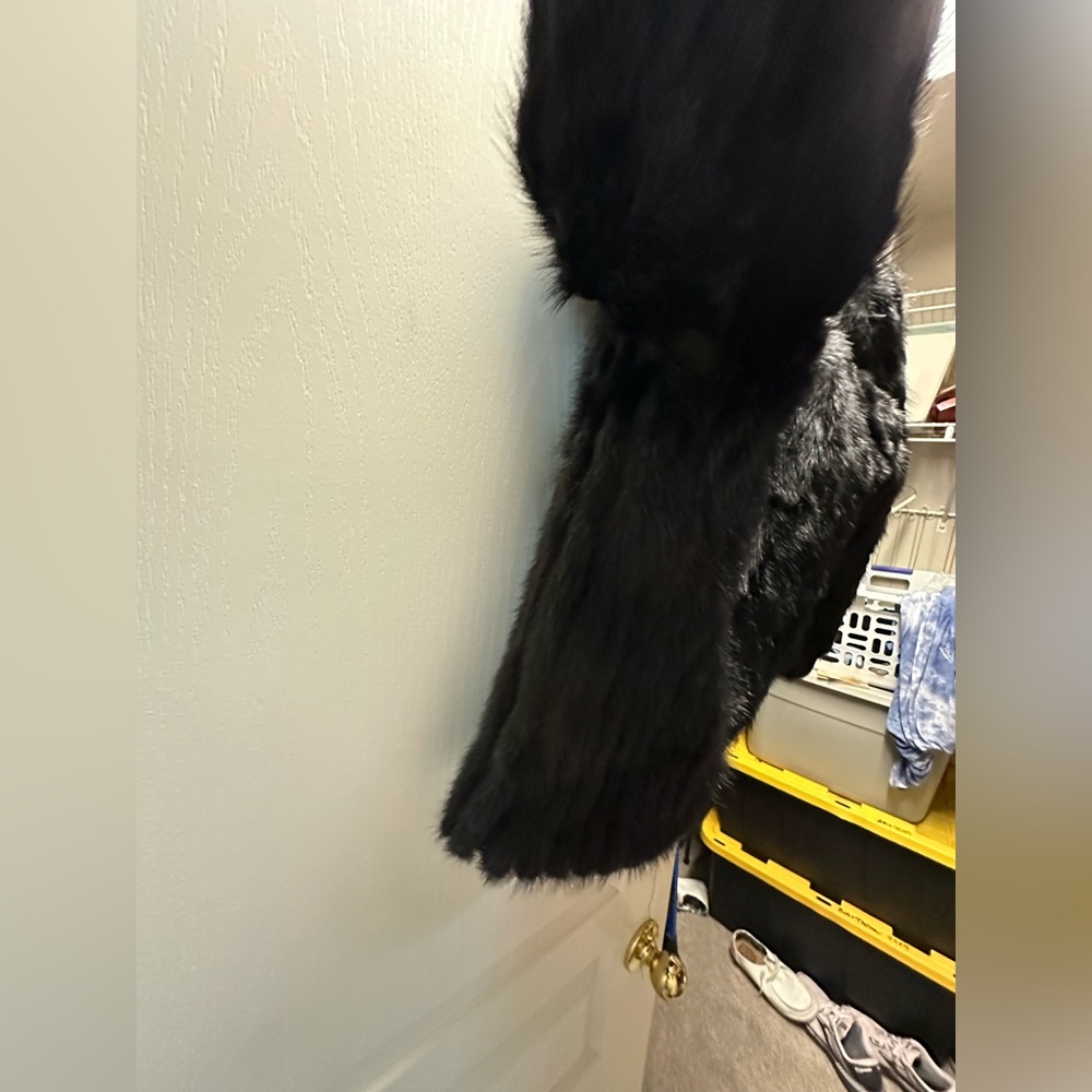 Saga Furs Black Mink Fur Coat - Picture 11 of 16